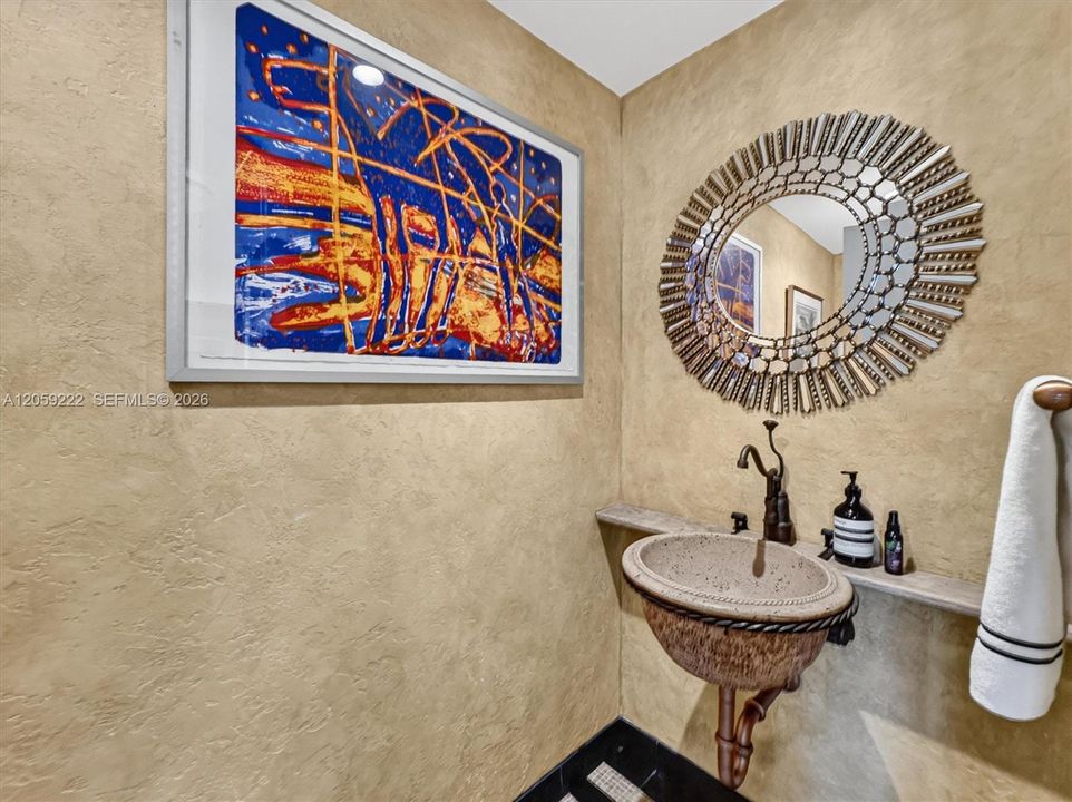 В аренду: $25,000 (1 спален, 2 ванн, 1660 Квадратных фут)