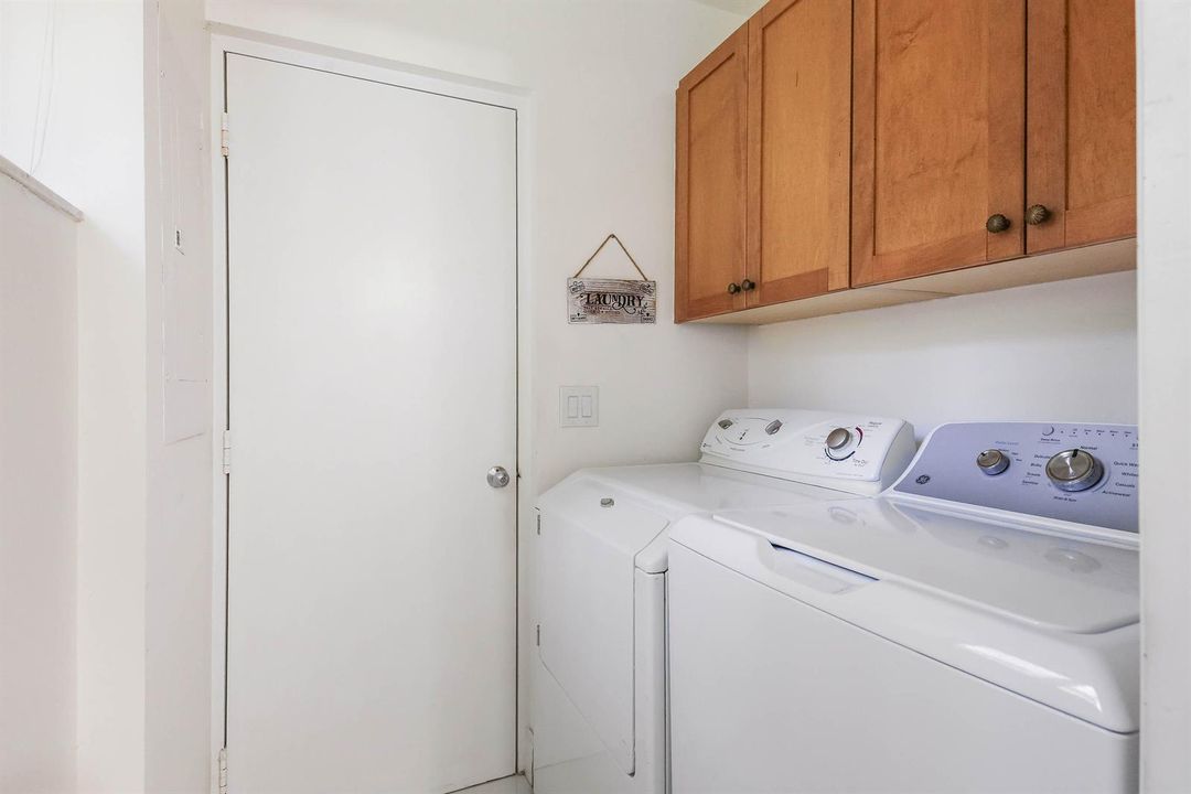 6858 Fountains Circle - MLS - 036
