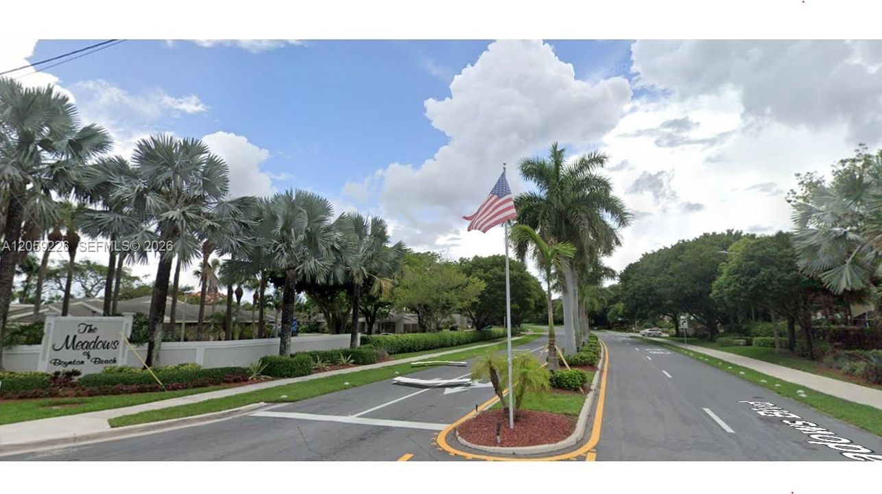 For Rent: $2,500 (3 beds, 2 baths, 1380 Square Feet)
