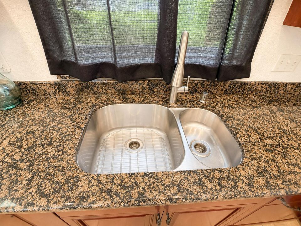 Kitchen Sink