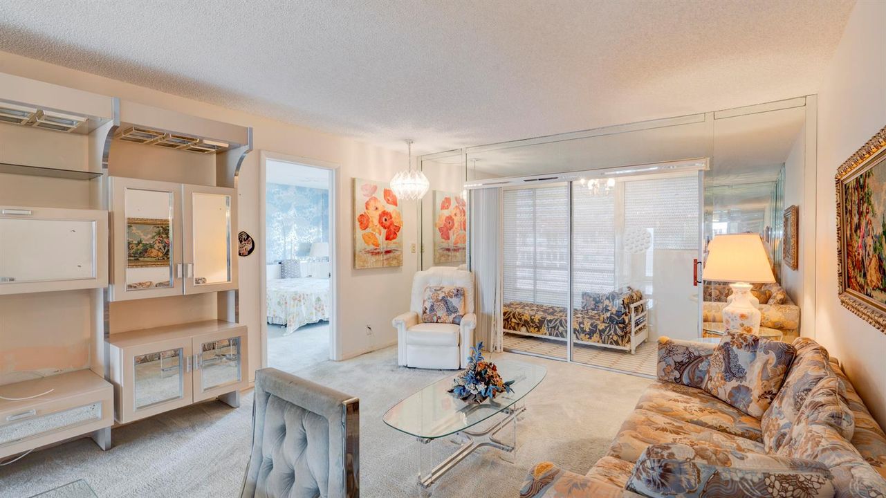 9400 Sunrise Lakes Blvd.# 303 Sunrise FL
