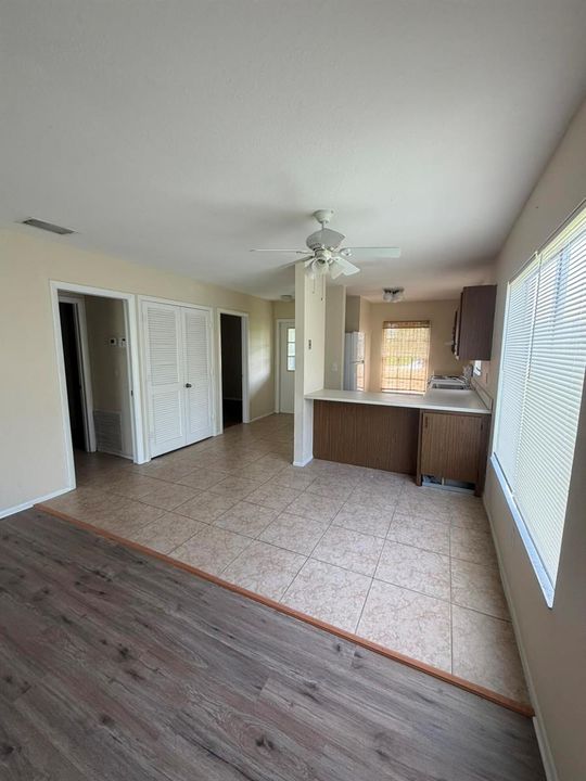 Dining to kitchen