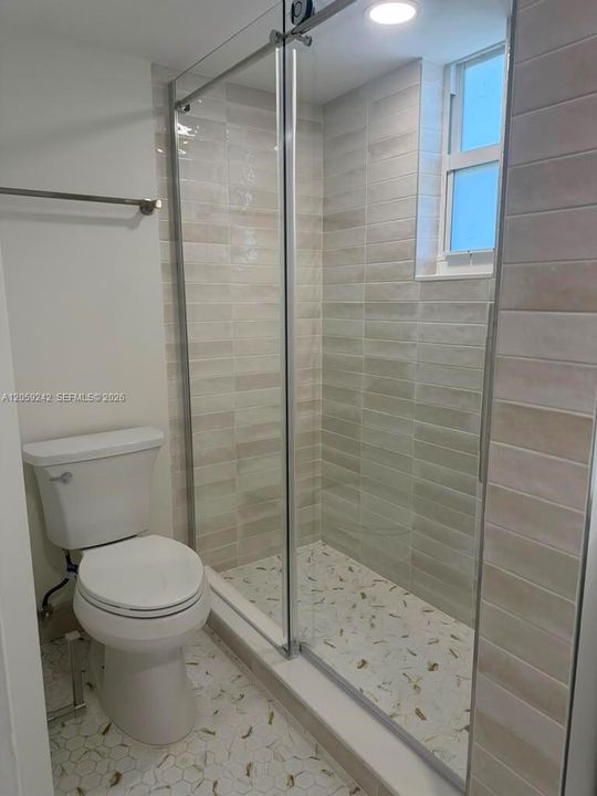 For Rent: $3,500 (2 beds, 2 baths, 1110 Square Feet)