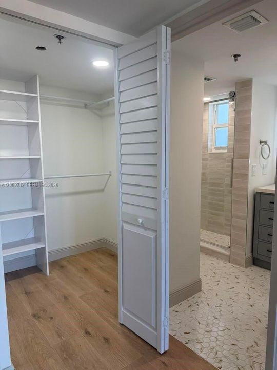 For Rent: $3,500 (2 beds, 2 baths, 1110 Square Feet)