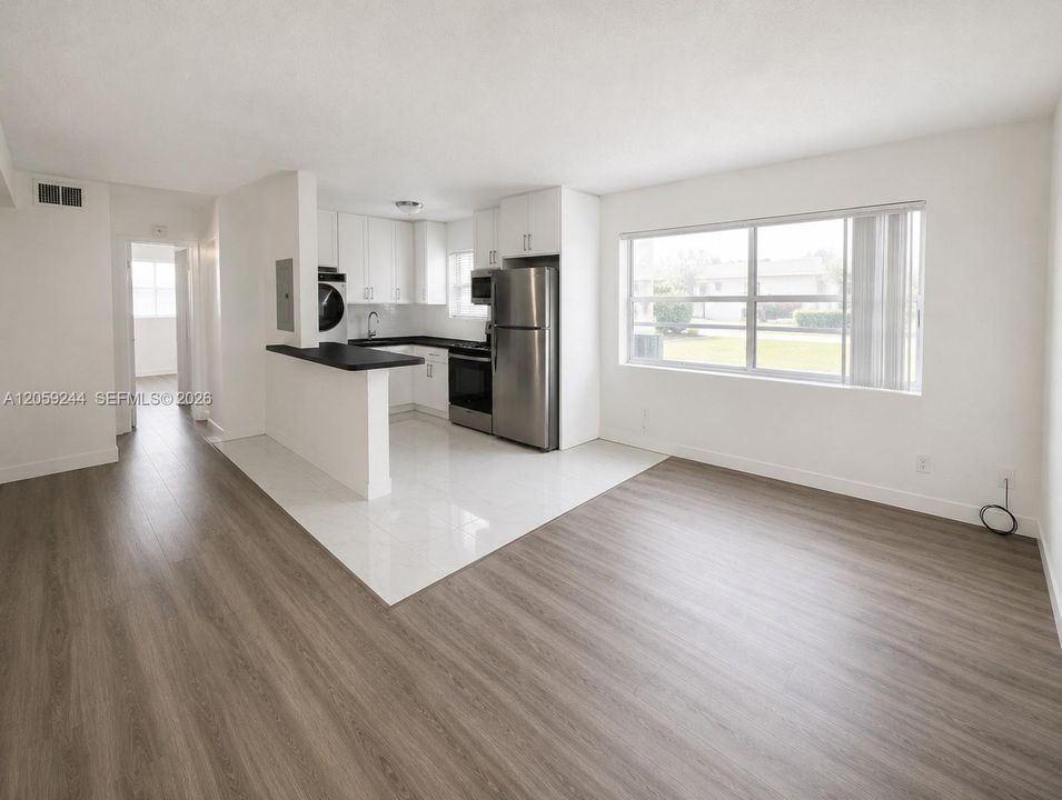 В аренду: $1,850 (1 спален, 1 ванн, 0 Квадратных фут)