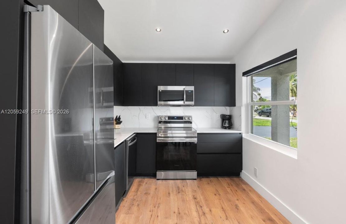 For Sale: $599,000 (3 beds, 2 baths, 1160 Square Feet)