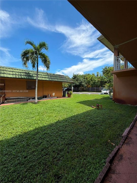 For Rent: $1,150 (0 beds, 1 baths, 440 Square Feet)