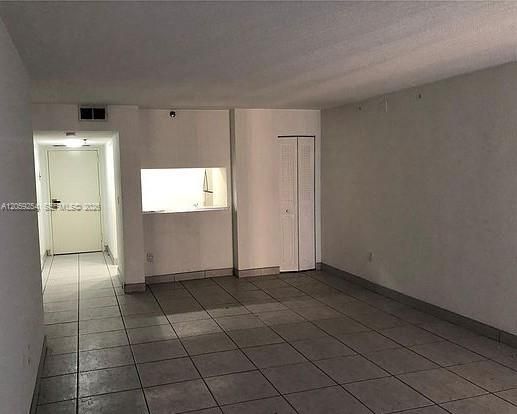 En Venta: $304,000 (1 camas, 1 baños, 860 Pies cuadrados)