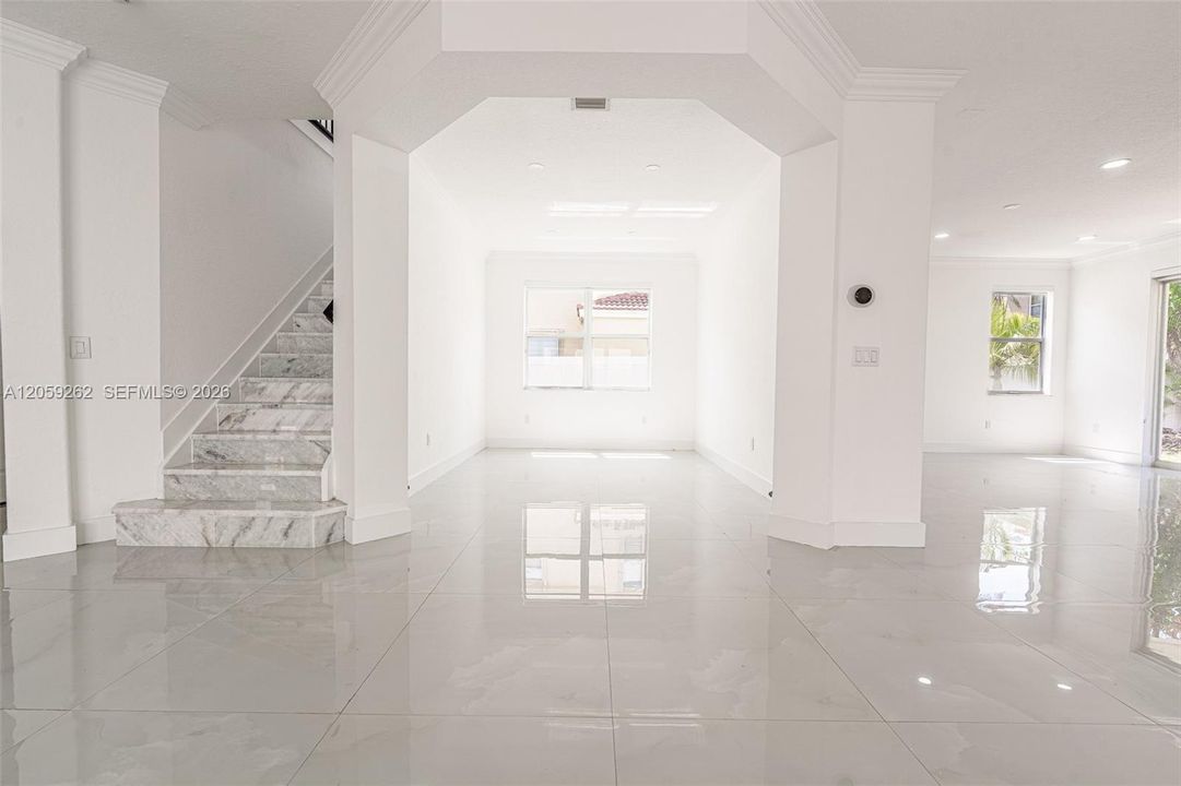 For Rent: $7,000 (4 beds, 3 baths, 3625 Square Feet)