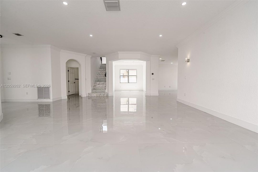 For Rent: $7,000 (4 beds, 3 baths, 3625 Square Feet)