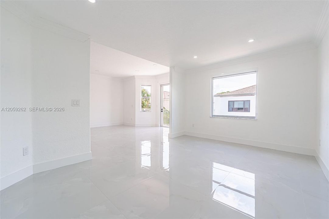 For Rent: $7,000 (4 beds, 3 baths, 3625 Square Feet)