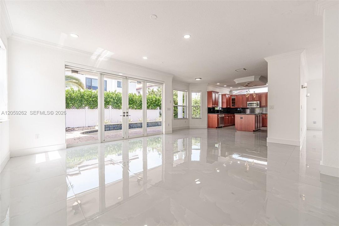 For Rent: $7,000 (4 beds, 3 baths, 3625 Square Feet)