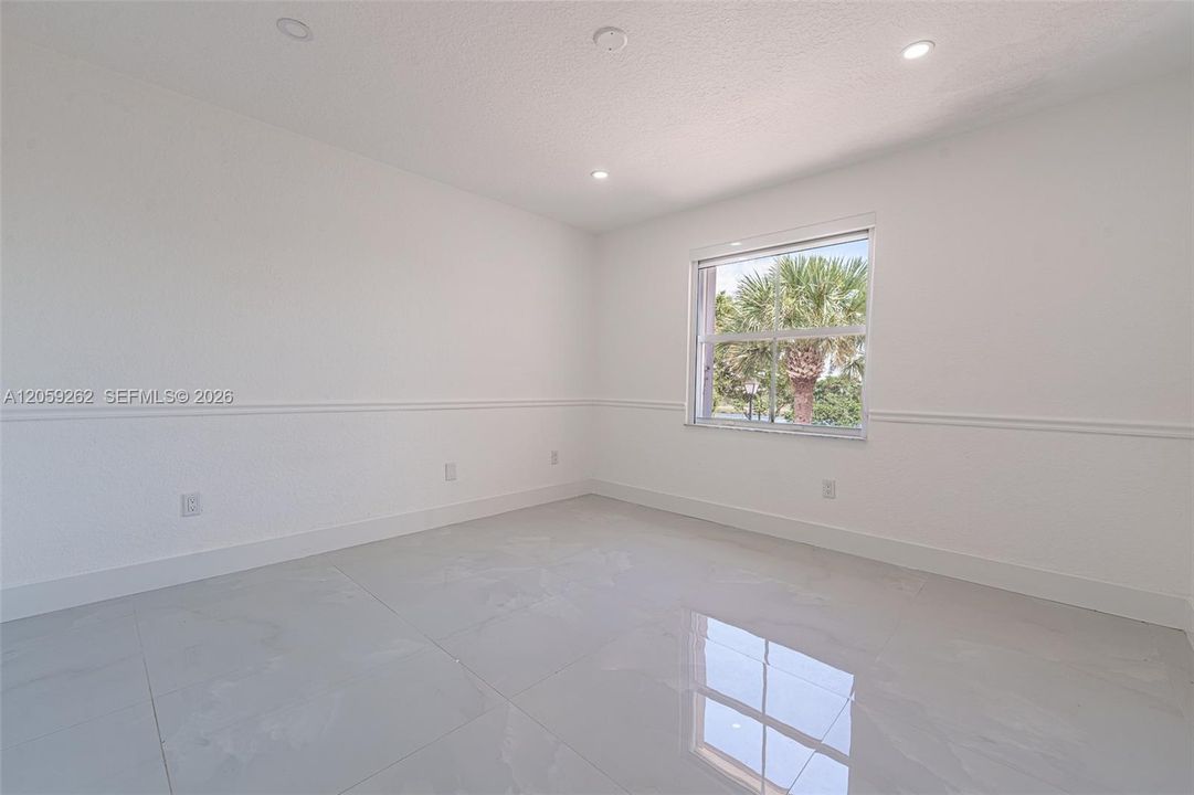 For Rent: $7,000 (4 beds, 3 baths, 3625 Square Feet)