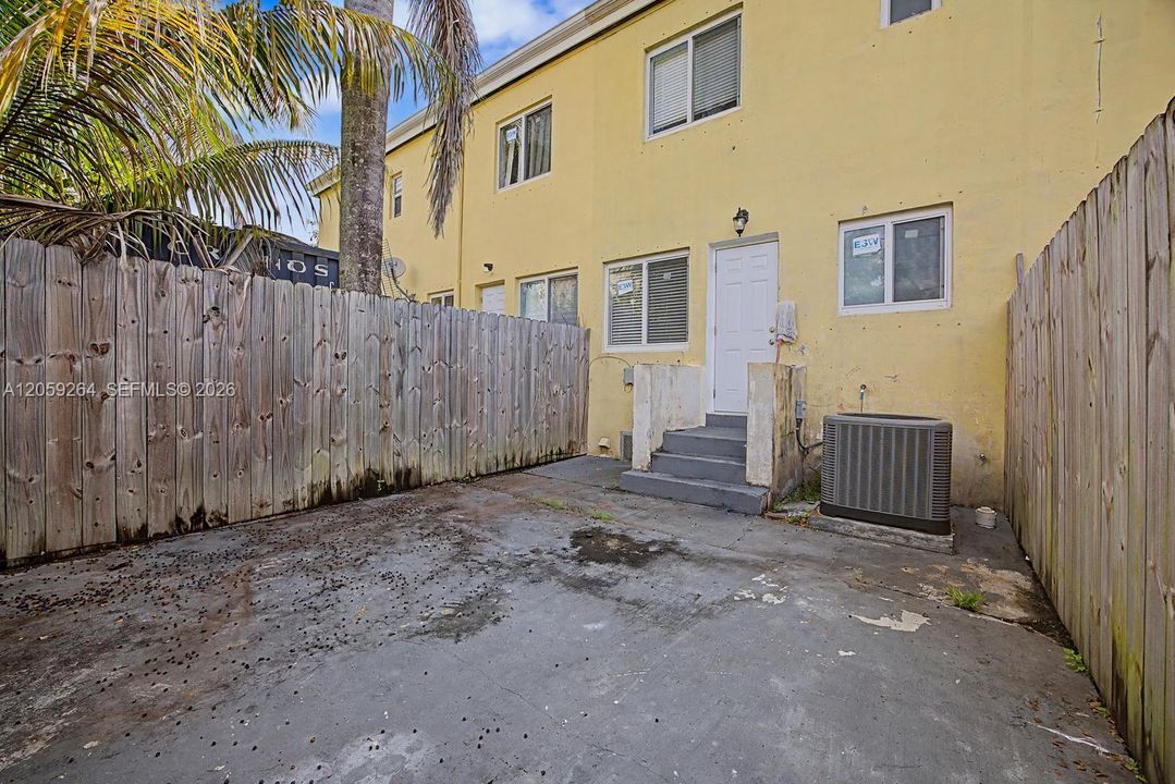 В аренду: $2,650 (3 спален, 2 ванн, 1150 Квадратных фут)