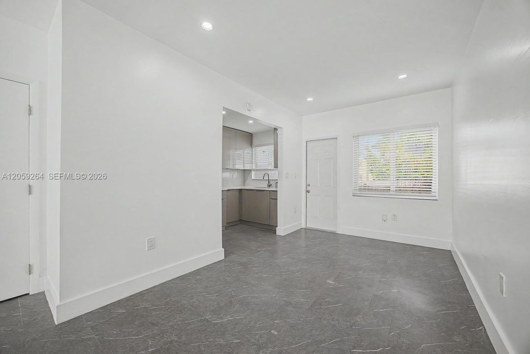 В аренду: $2,650 (3 спален, 2 ванн, 1150 Квадратных фут)