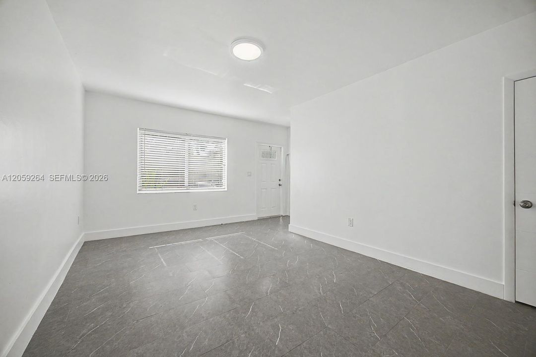 В аренду: $2,650 (3 спален, 2 ванн, 1150 Квадратных фут)