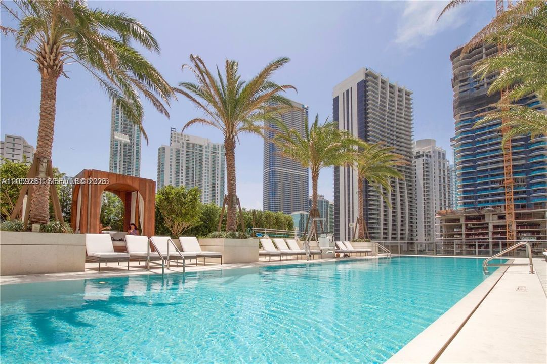 9th Floor Pool