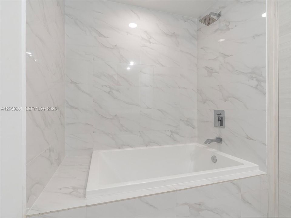 En Renta: $7,800 (3 camas, 3 baños, 1449 Pies cuadrados)