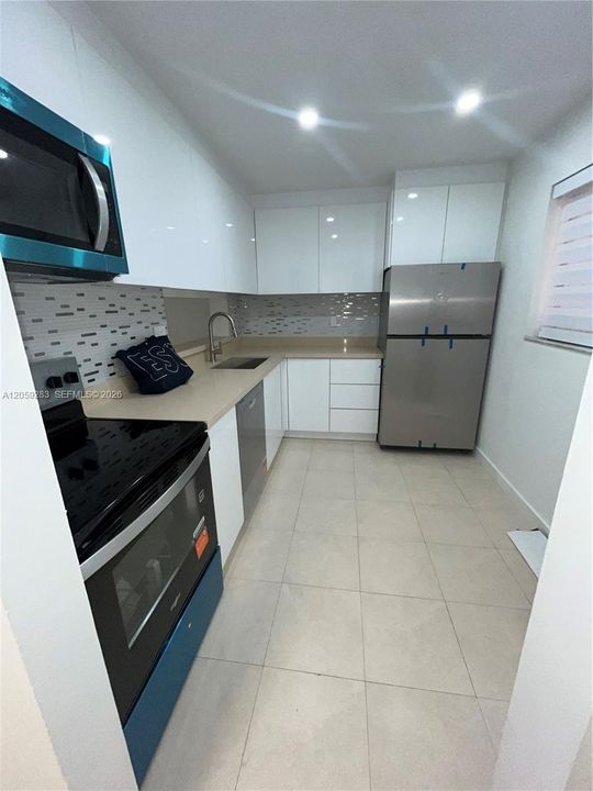 New Kitchen and appliances