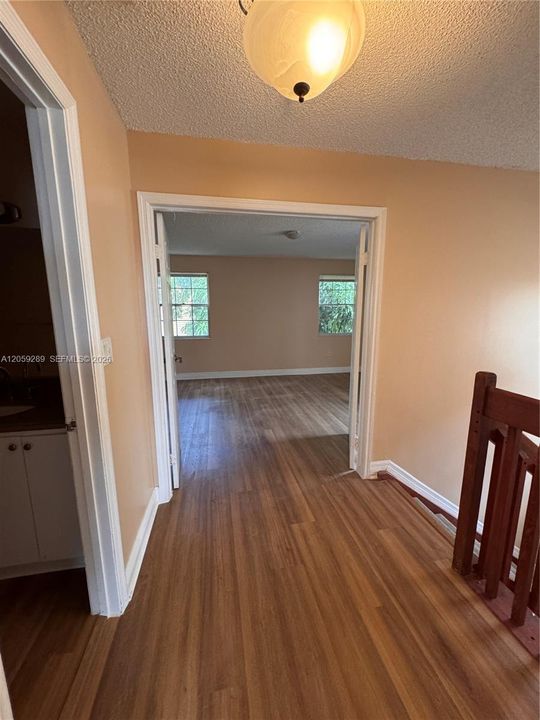 En Renta: $2,995 (3 camas, 2 baños, 1569 Pies cuadrados)
