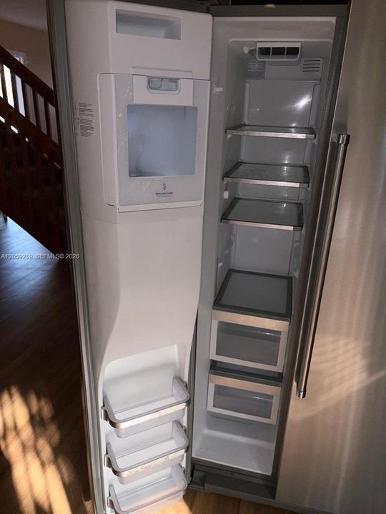 En Renta: $2,995 (3 camas, 2 baños, 1569 Pies cuadrados)
