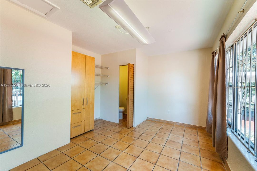 Activo con contrato: $525,000 (3 camas, 2 baños, 1415 Pies cuadrados)