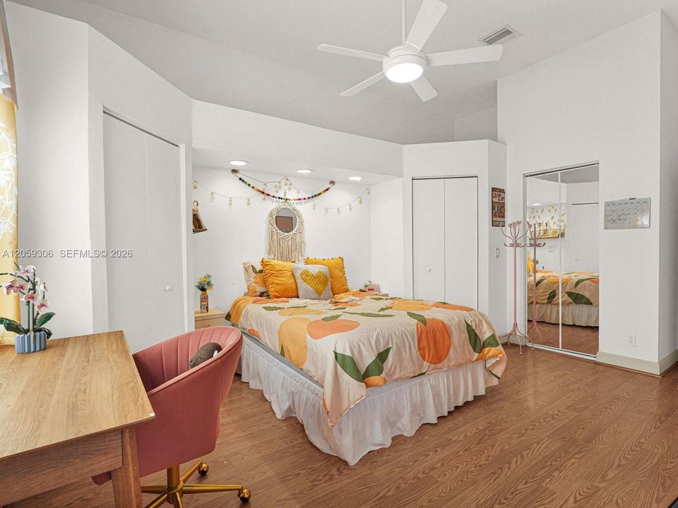2nd Bedroom