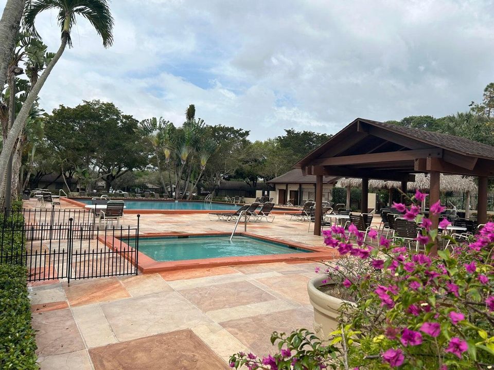 pool timberwalk