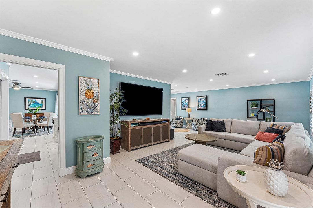 Living Room-3
