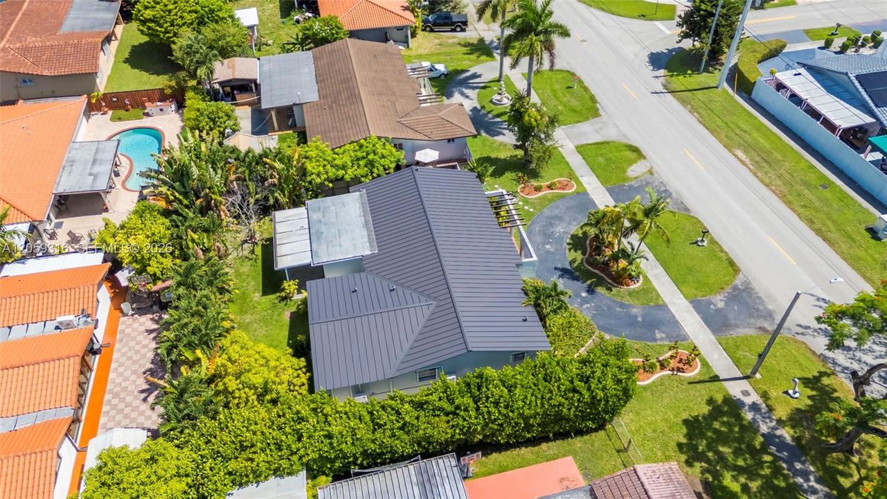 На продажу: $789,900 (4 спален, 3 ванн, 2334 Квадратных фут)