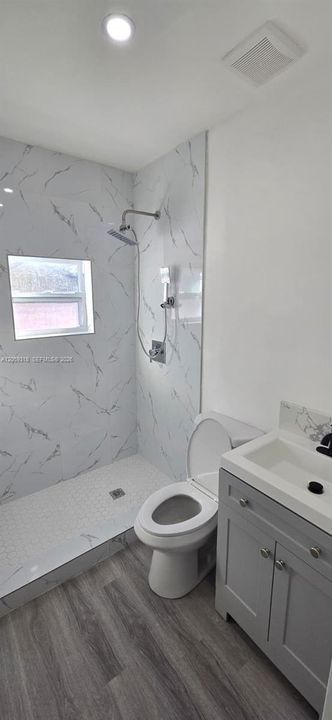 В аренду: $11,500 (0 спален, 0 ванн, 0 Квадратных фут)