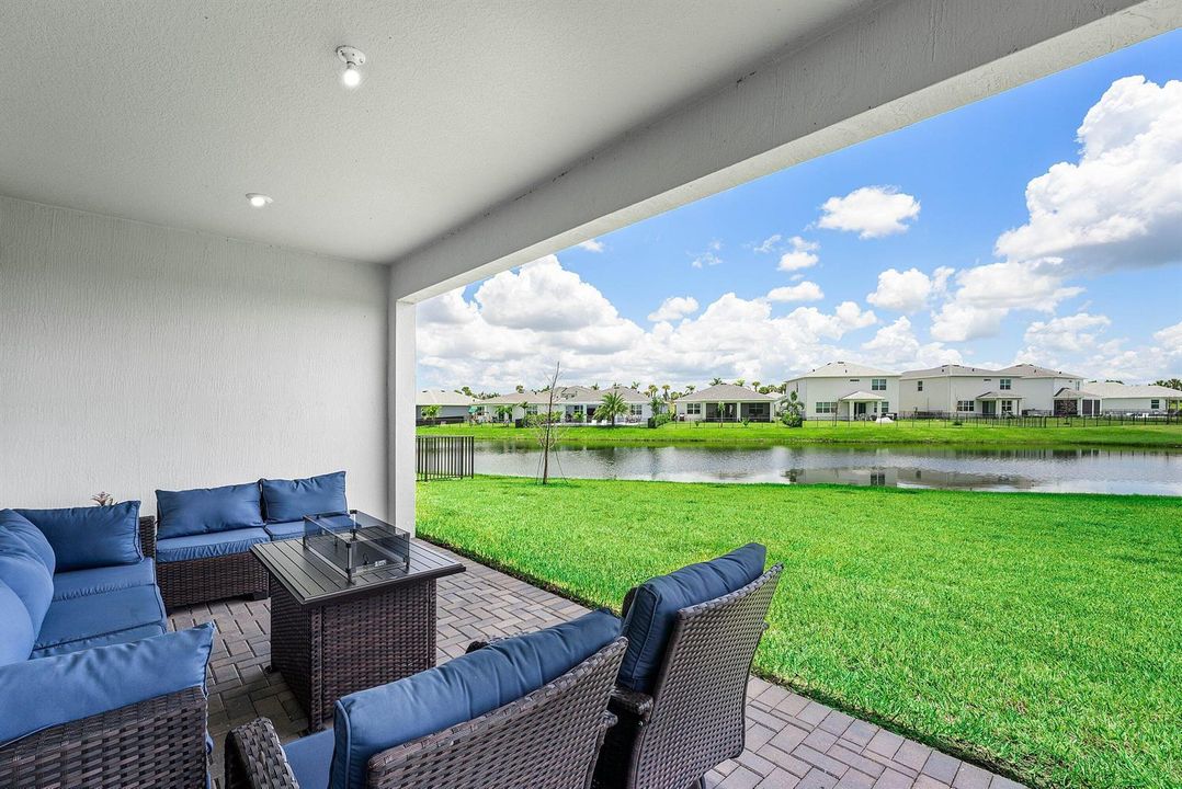030-10319SouthwestAdelaideTerrace-PortSt