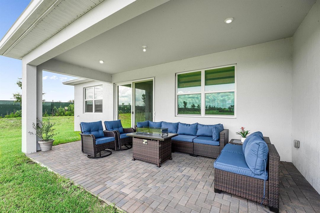 029-10319SouthwestAdelaideTerrace-PortSt