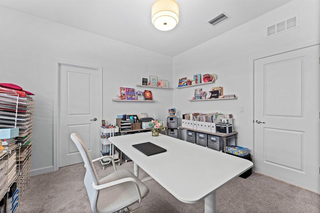 022-10319SouthwestAdelaideTerrace-PortSt