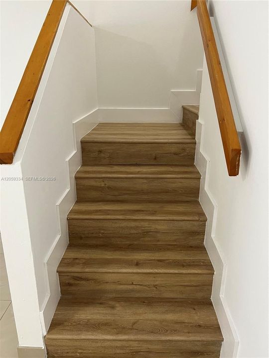 В аренду: $2,650 (2 спален, 2 ванн, 1210 Квадратных фут)