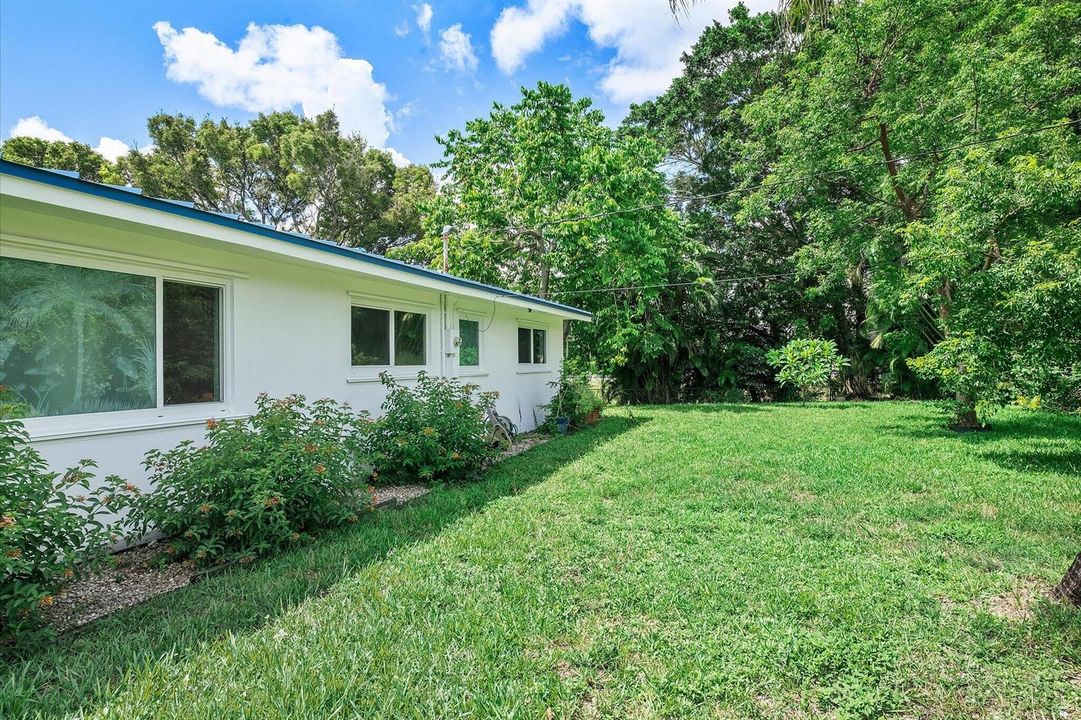 33-13988 Lakes Lure Ct_033