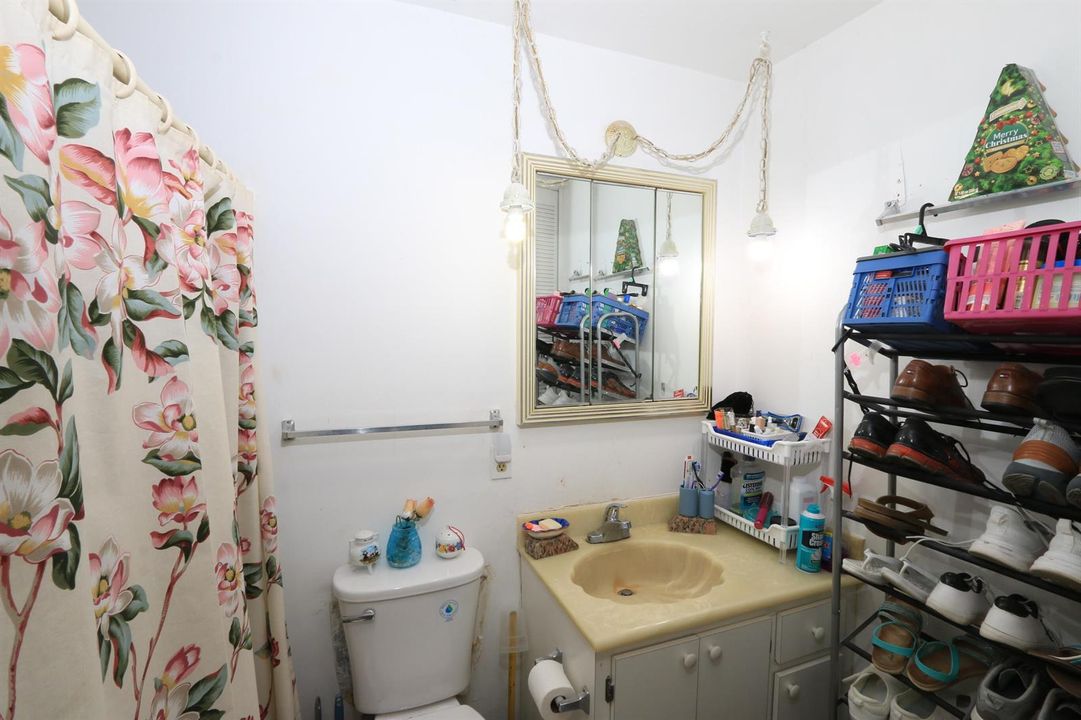 Bathroom 2