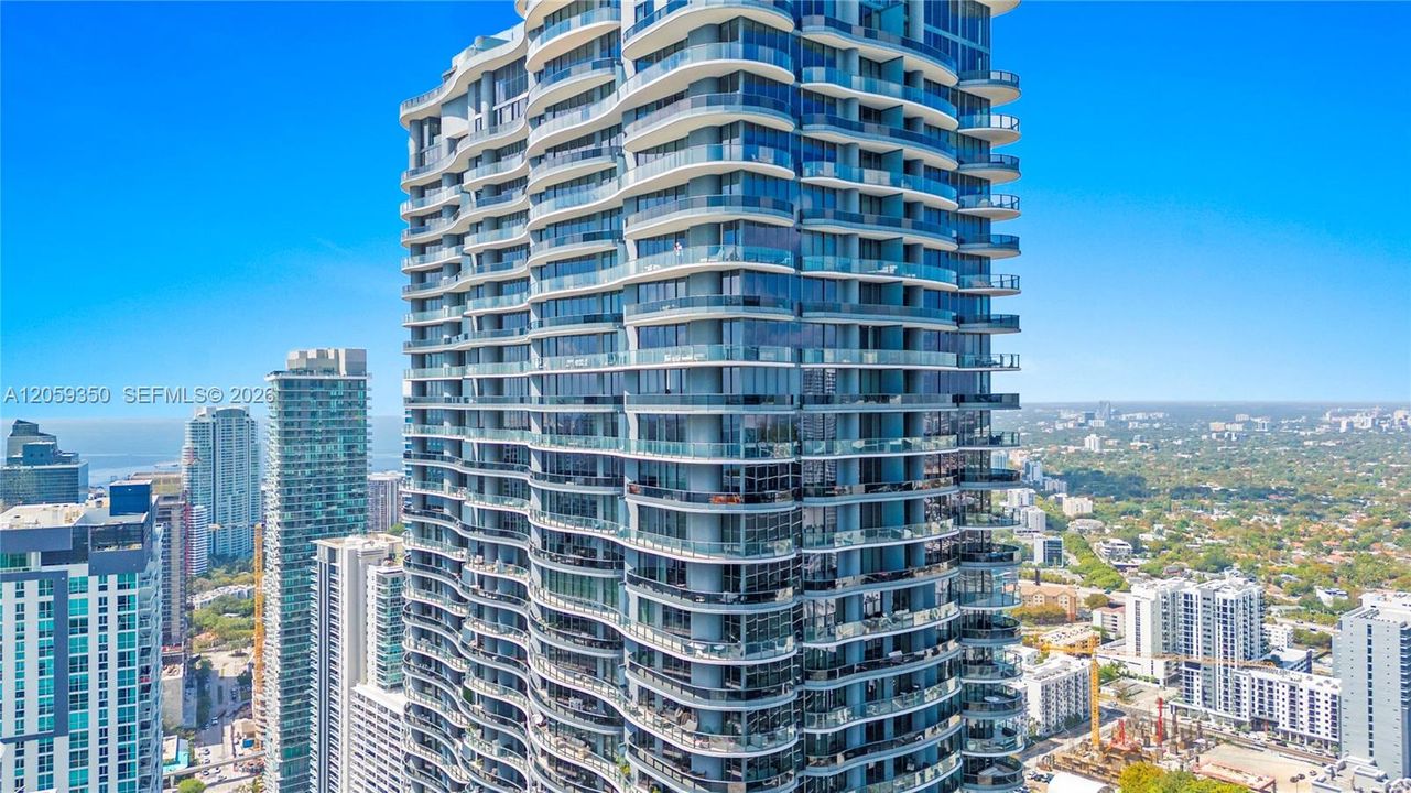 En Venta: $2,100,000 (2 camas, 2 baños, 1250 Pies cuadrados)