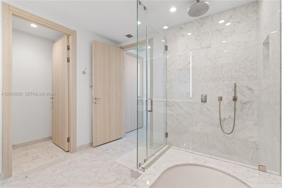 En Venta: $2,100,000 (2 camas, 2 baños, 1250 Pies cuadrados)