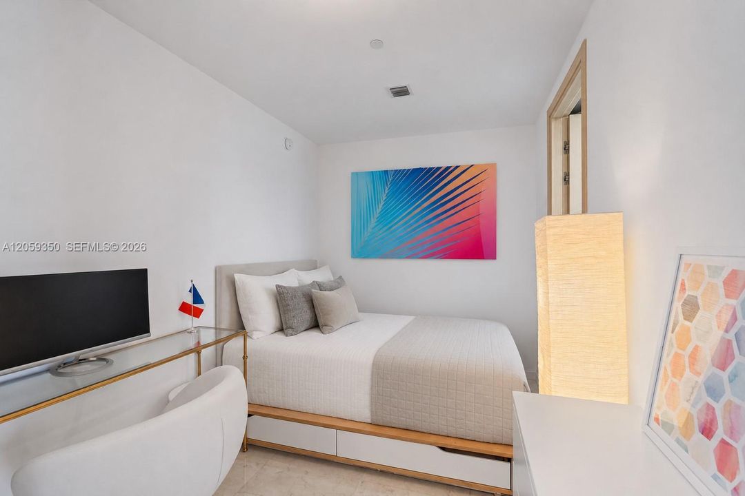 En Venta: $2,100,000 (2 camas, 2 baños, 1250 Pies cuadrados)