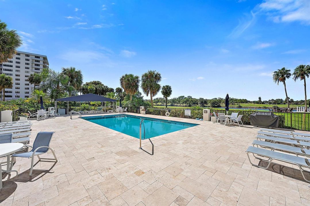 356 Golfview Rd, 405-20