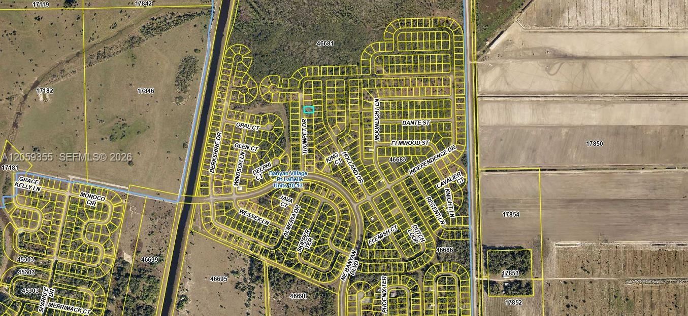 На продажу: $22,500 (0.23 acres)