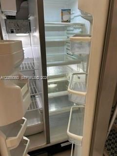 На продажу: $49,900 (1 спален, 1 ванн, 850 Квадратных фут)