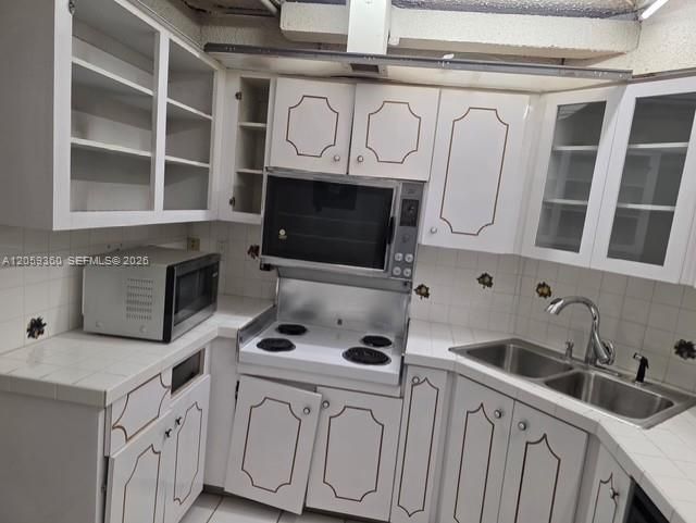На продажу: $49,900 (1 спален, 1 ванн, 850 Квадратных фут)