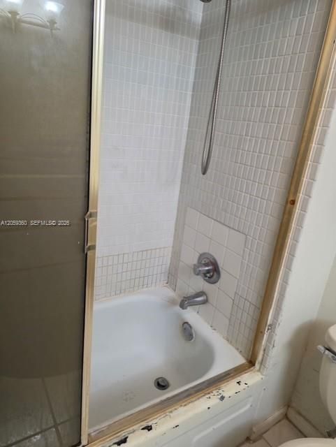 На продажу: $49,900 (1 спален, 1 ванн, 850 Квадратных фут)