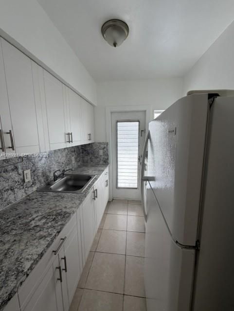 For Rent: $1,475 (1 beds, 1 baths, 700 Square Feet)