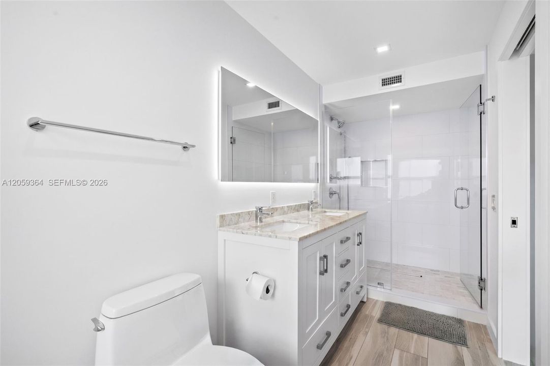 For Rent: $5,500 (3 beds, 2 baths, 1804 Square Feet)