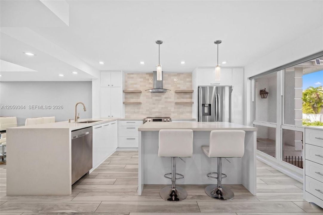 For Rent: $5,500 (3 beds, 2 baths, 1804 Square Feet)