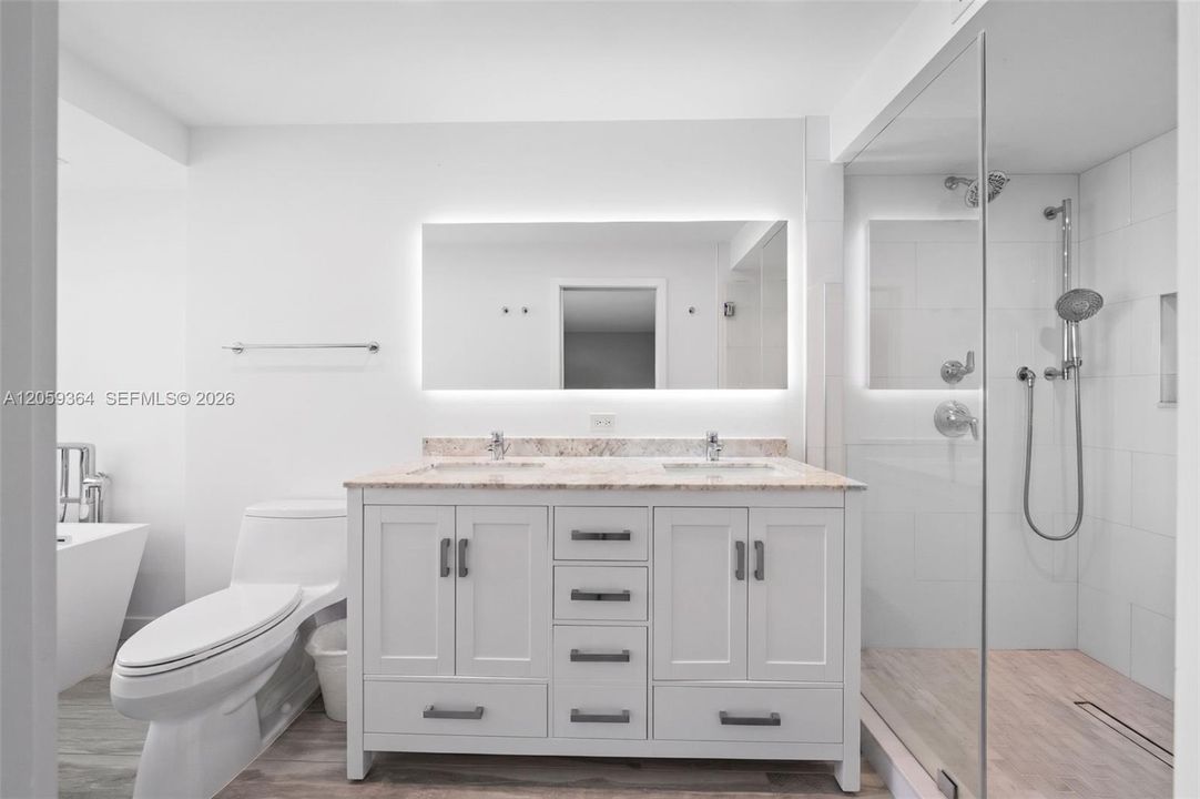 For Rent: $5,500 (3 beds, 2 baths, 1804 Square Feet)