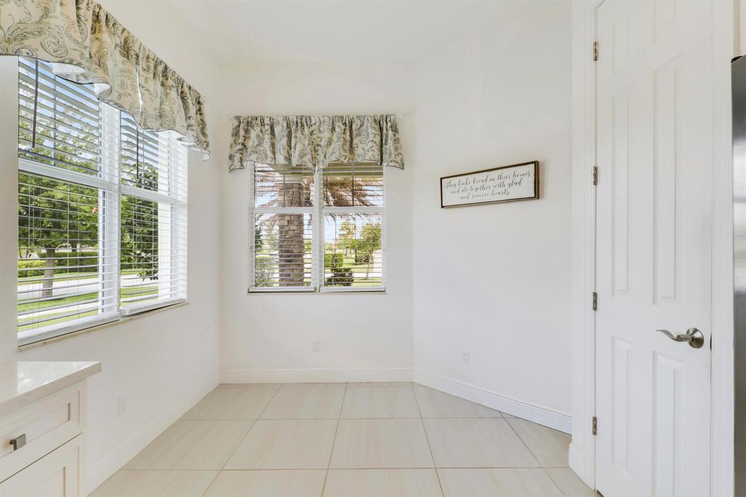 Breakfast Nook